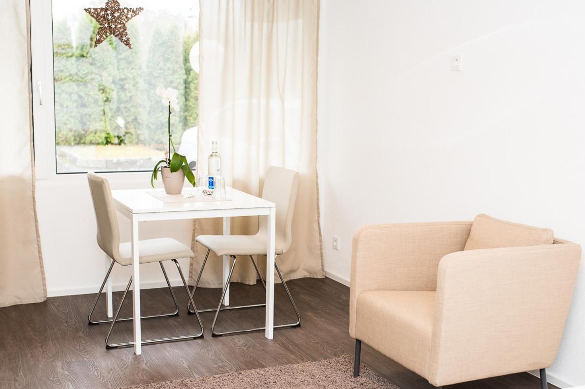 Keller Apartment Зулц-ам-Некар Екстериор снимка