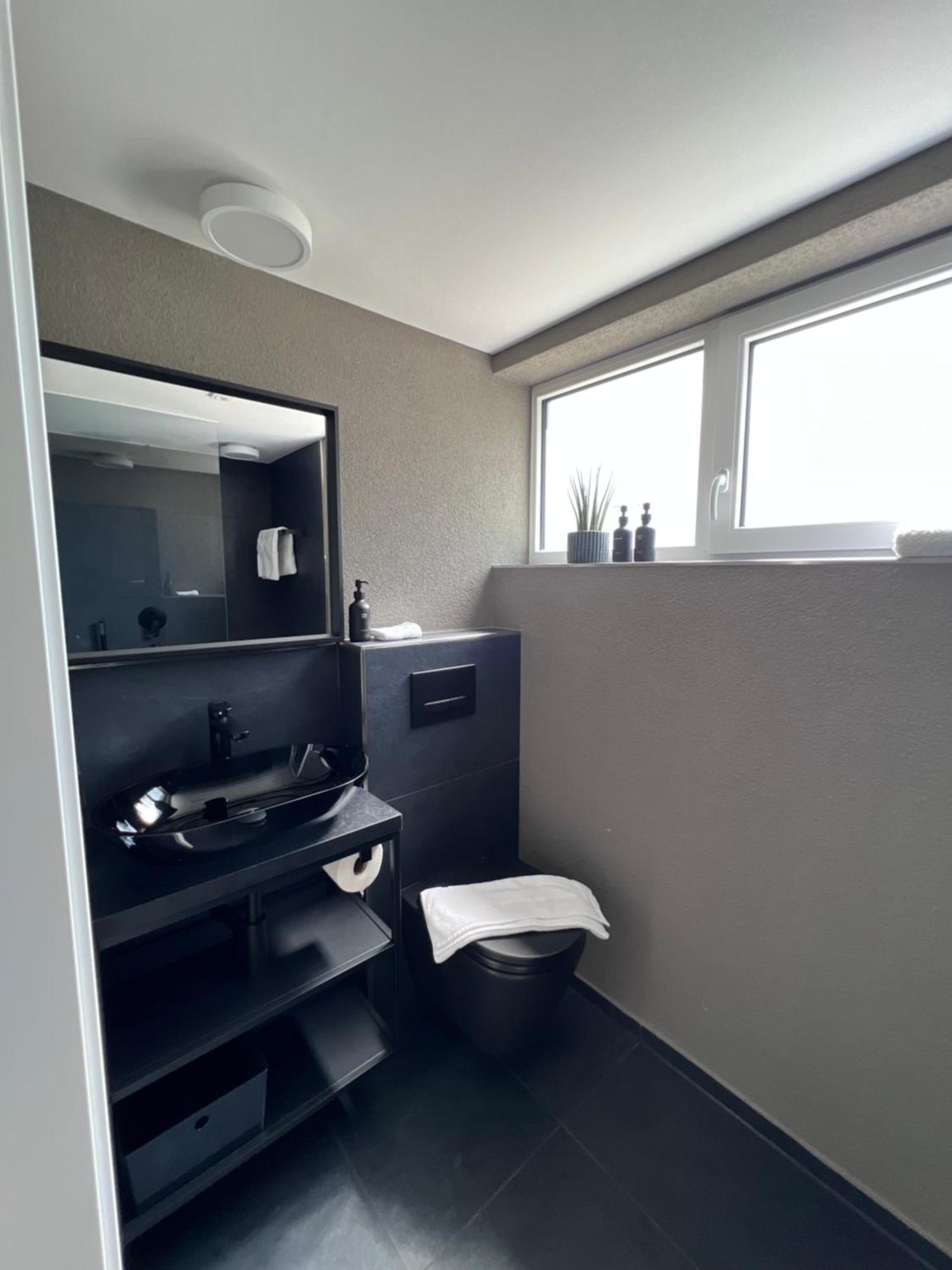 Keller Apartment Зулц-ам-Некар Екстериор снимка