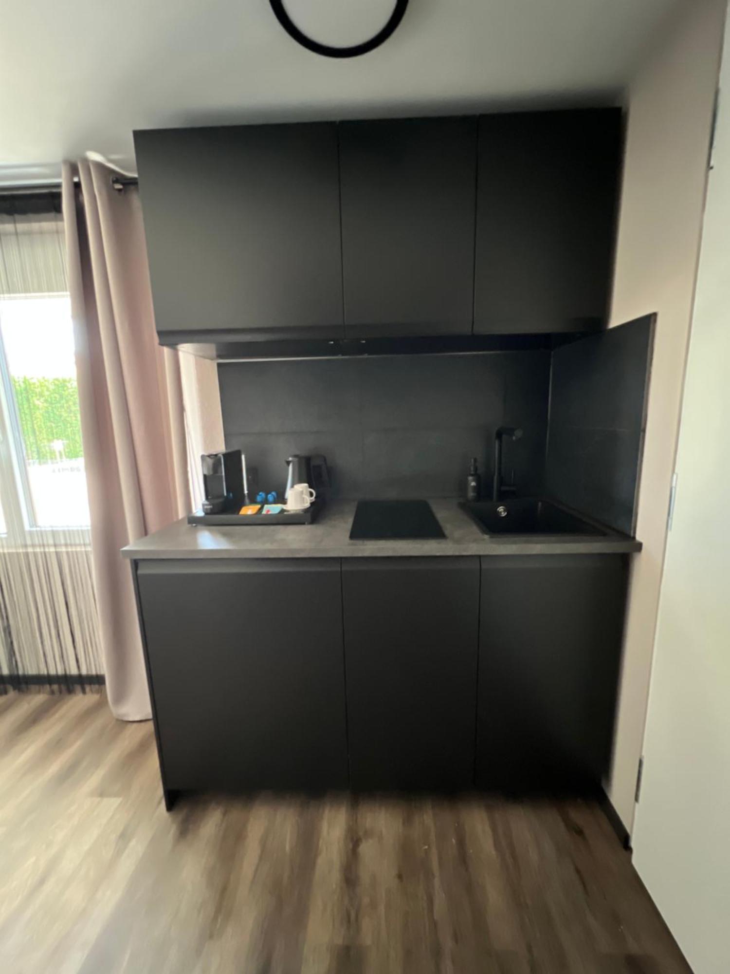 Keller Apartment Зулц-ам-Некар Екстериор снимка