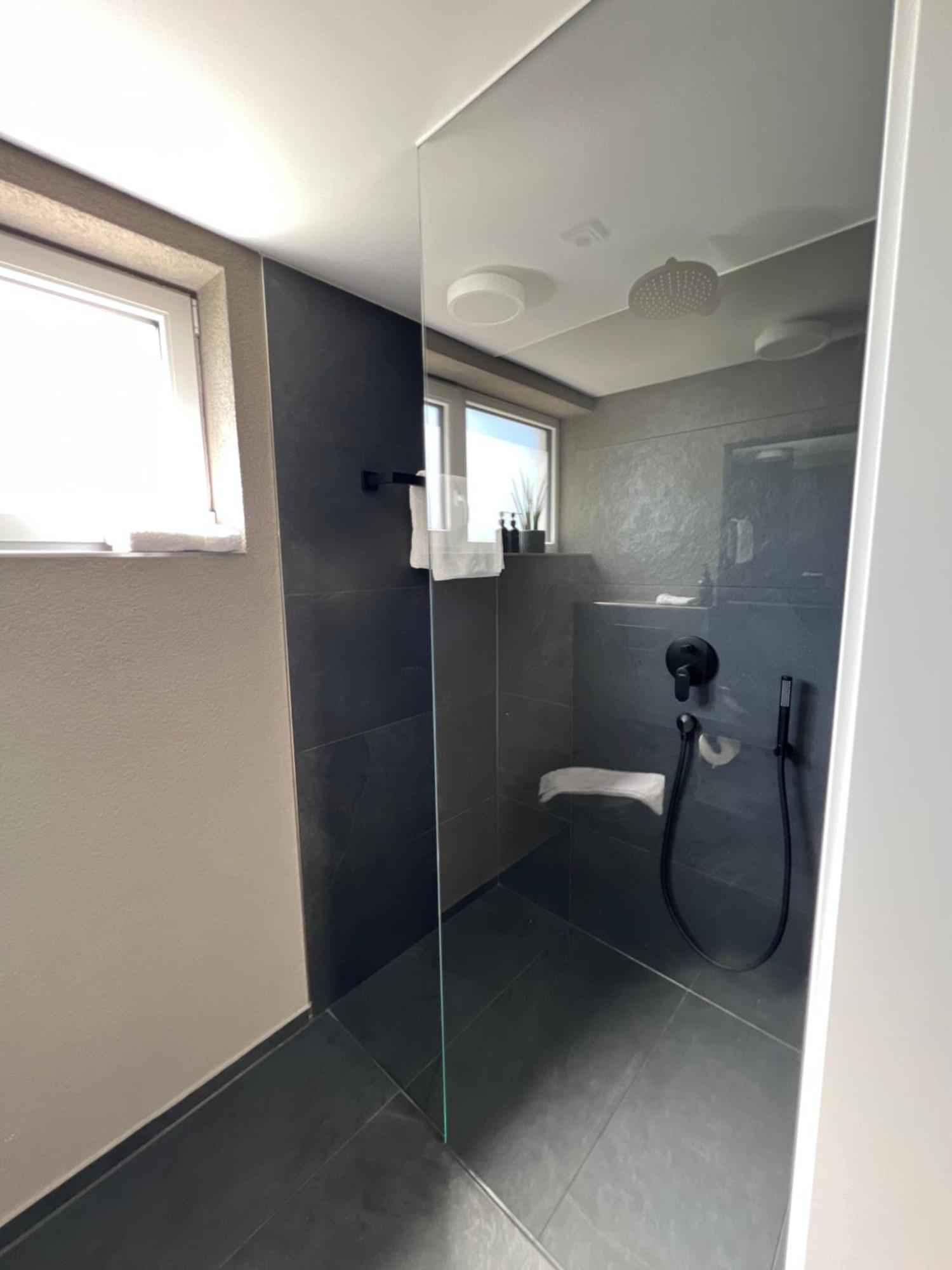 Keller Apartment Зулц-ам-Некар Екстериор снимка